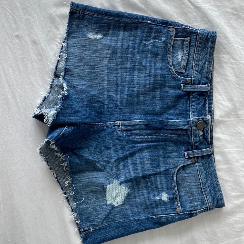 Paige Margot short size 28